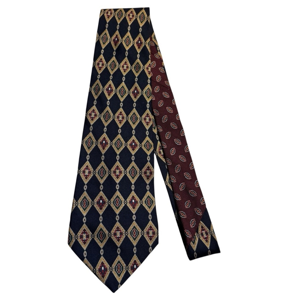 Tommy Hilfiger Tie 100% Italian Silk Navy Diamond Pattern Burgundy Gold Made USA